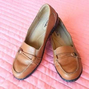 Clark's Brown Leather Loaders Size 8.5
